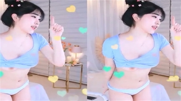 马尾学生妹邦尼私密裸舞骚断腿！下面湿痒求爷们爆操，娇喘高潮不断